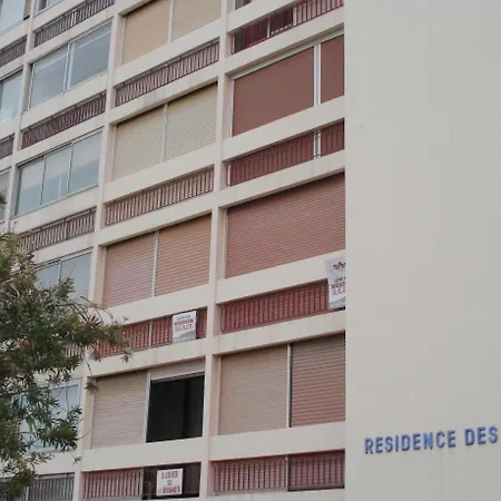 Climatise Avec Balcon, Animaux Admis - Fr-1-503-128 شقة *